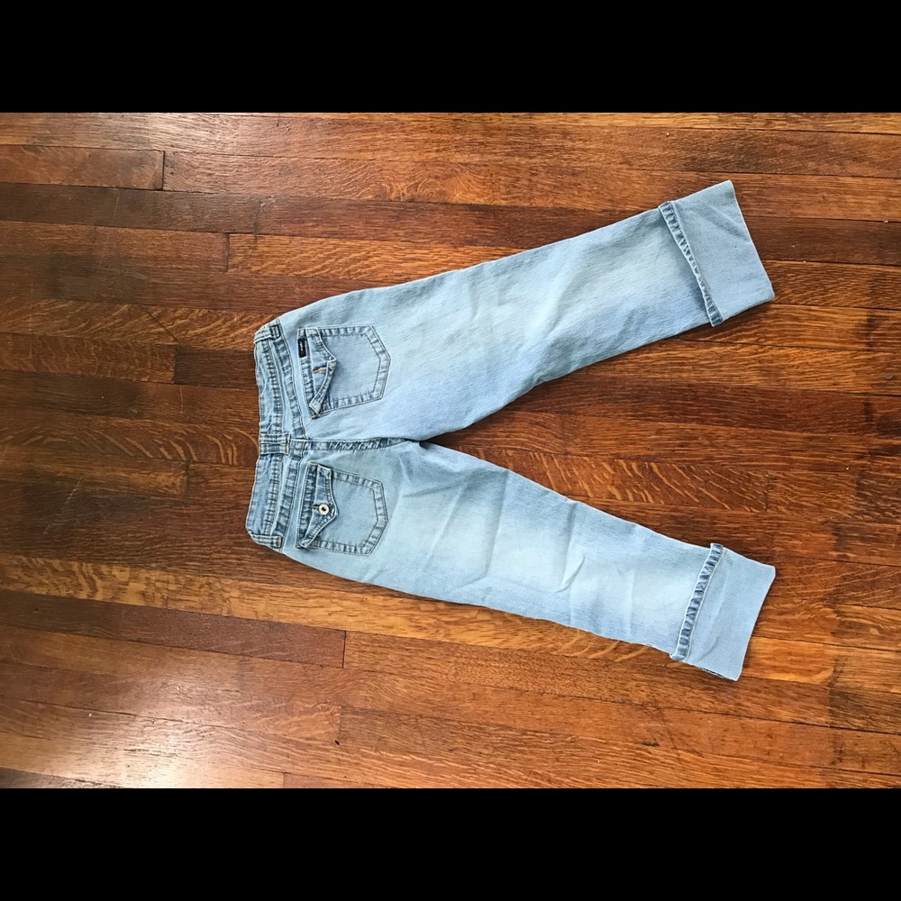 Capris - Picture 4 of 4